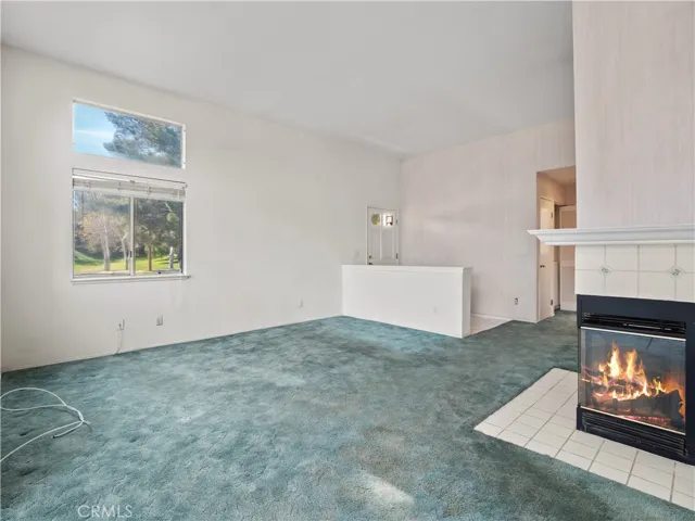 24528 Mcbean Parkway 30, Valencia, California 91355
