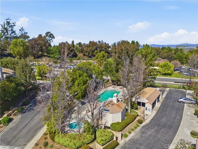 24528 Mcbean Parkway 30, Valencia, California 91355