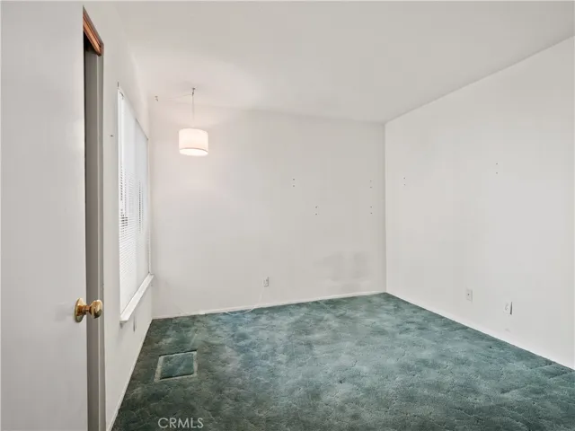 24528 Mcbean Parkway 30, Valencia, California 91355