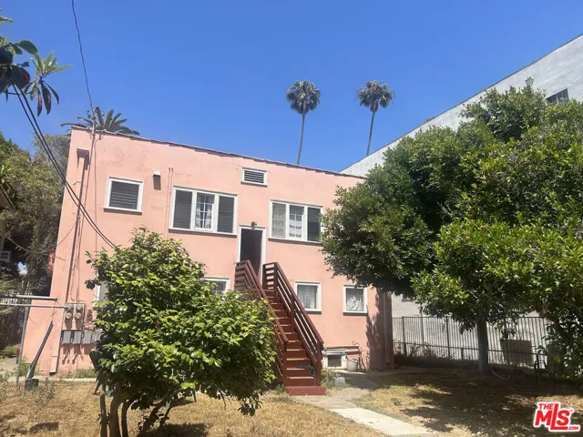 1042 2nd Street 3, Santa Monica, California 90403