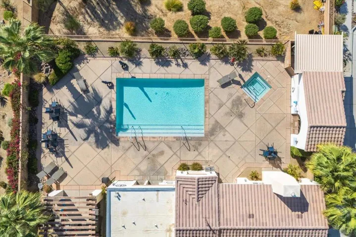 pool