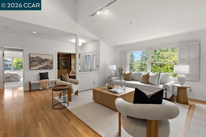 1901 Lakeshire Dr, Walnut Creek, California 94595