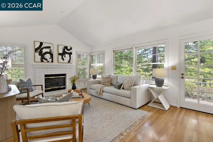 1901 Lakeshire Dr, Walnut Creek, California 94595