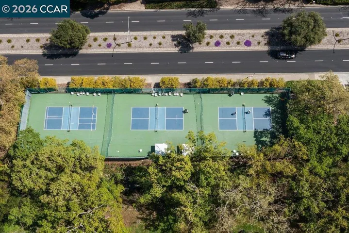 1901 Lakeshire Dr, Walnut Creek, California 94595