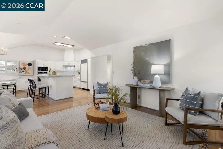 1901 Lakeshire Dr, Walnut Creek, California 94595