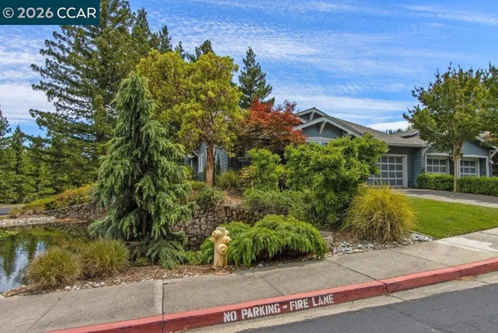 1901 Lakeshire Dr, Walnut Creek, California 94595