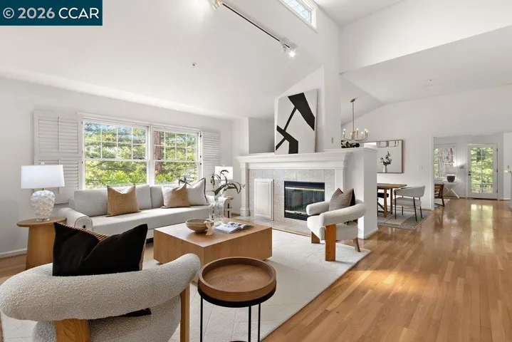 1901 Lakeshire Dr, Walnut Creek, California 94595