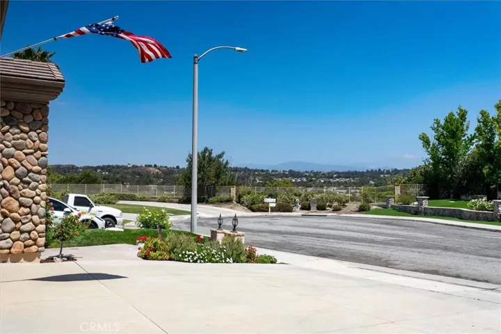 24231 Blossom Court, Valencia, California 91354