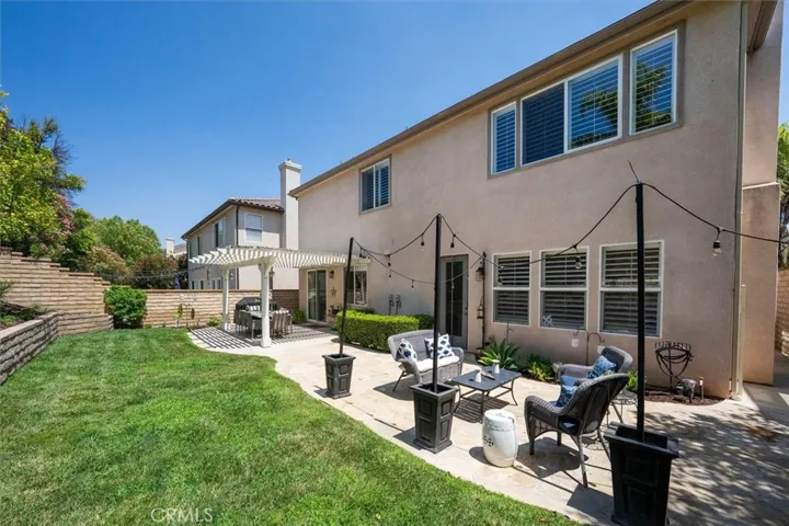 24231 Blossom Court, Valencia, California 91354