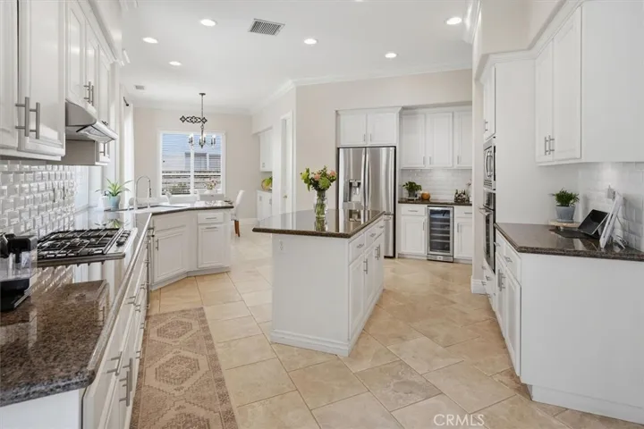 24231 Blossom Court, Valencia, California 91354
