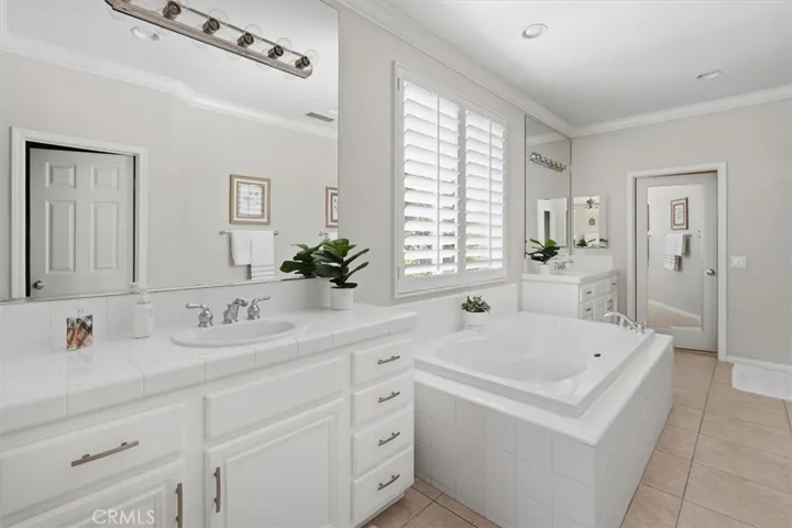 24231 Blossom Court, Valencia, California 91354