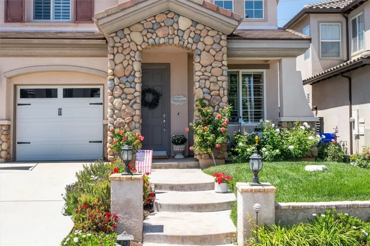 24231 Blossom Court, Valencia, California 91354