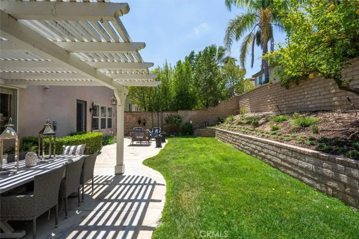 24231 Blossom Court, Valencia, California 91354