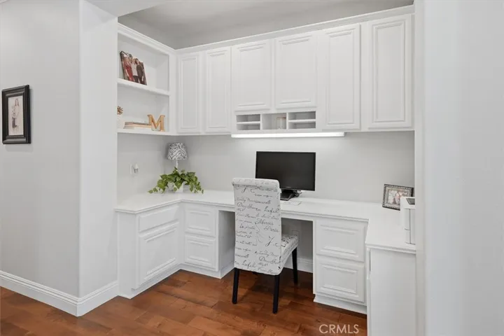 24231 Blossom Court, Valencia, California 91354
