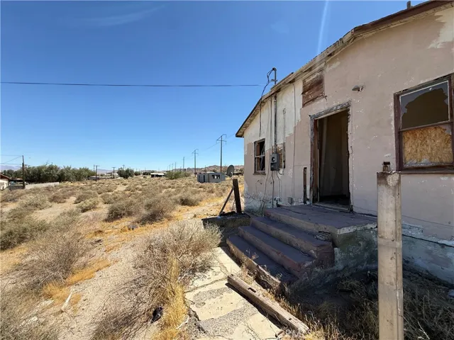 82317 5th Street, Trona, California 93562