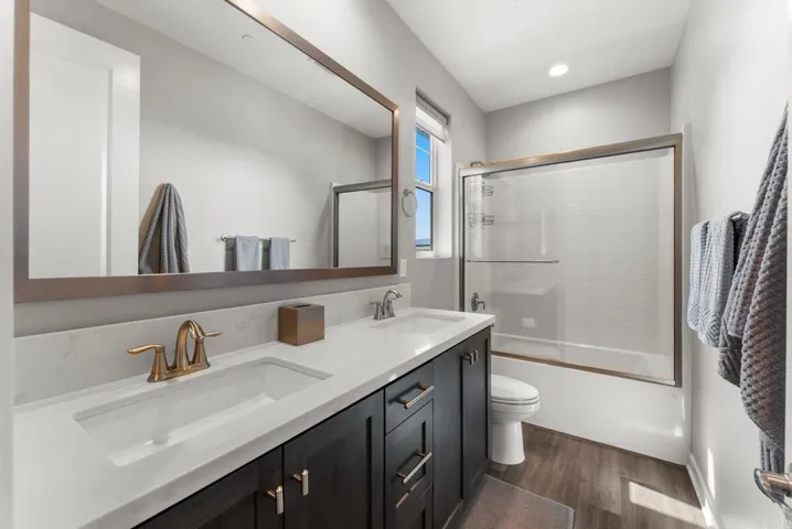 493 Village Greens Way, San Marcos, California 92078