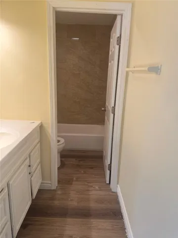 23276 Orange Avenue 4, Lake Forest, California 92630