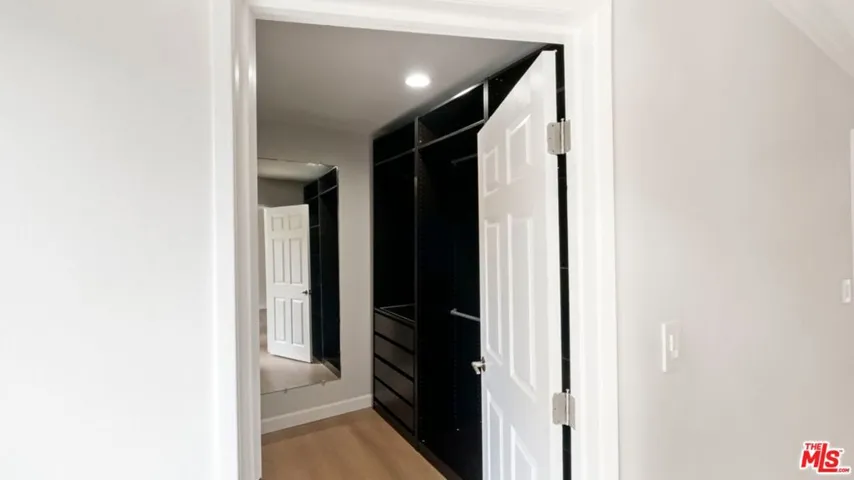22540 Margarita Drive, Woodland Hills, California 91364