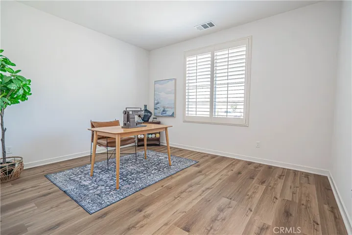 28824 Rise Court, Canyon Country, California 91350
