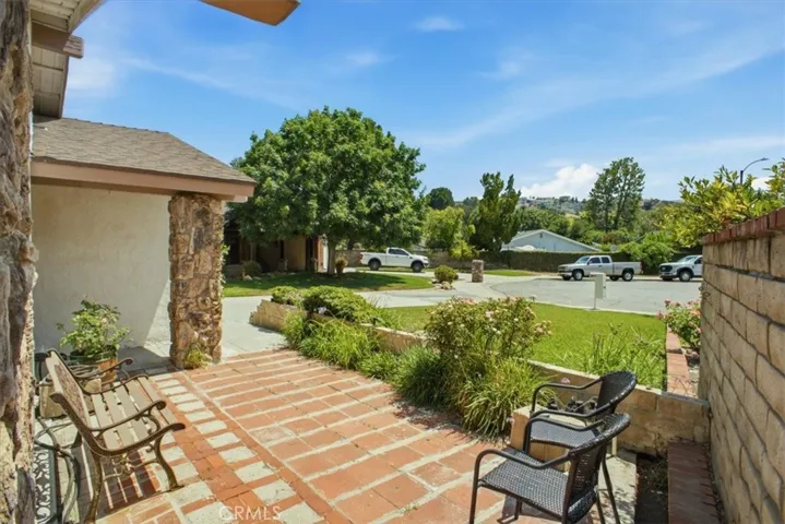 25097 Green Mill Avenue, Newhall, California 91321