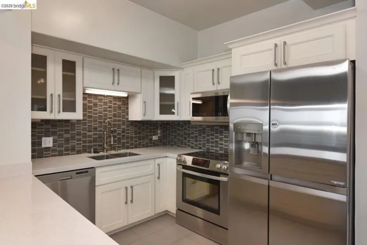 6363 Christie Ave, Emeryville, California 94608