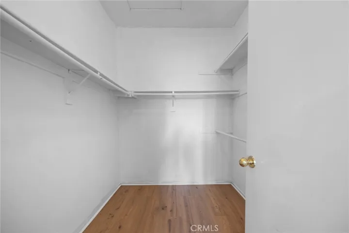 Primary Bedroom 
Walk-in Closet