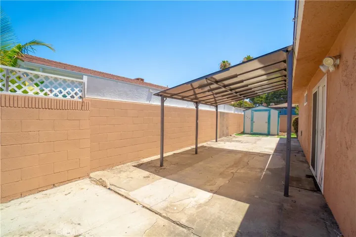 1738 N Wilmington, Wilmington, California 90744