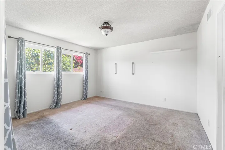 1738 N Wilmington, Wilmington, California 90744