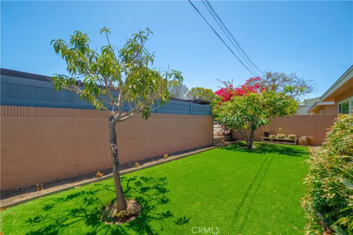1738 N Wilmington, Wilmington, California 90744