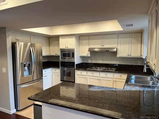 10423 Madrid Way, Spring Valley, California 91977