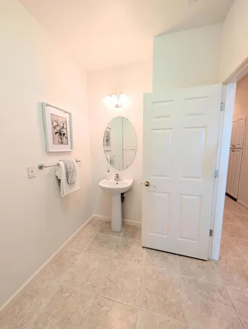 9041 Village View Loop, San Jose, California 95135