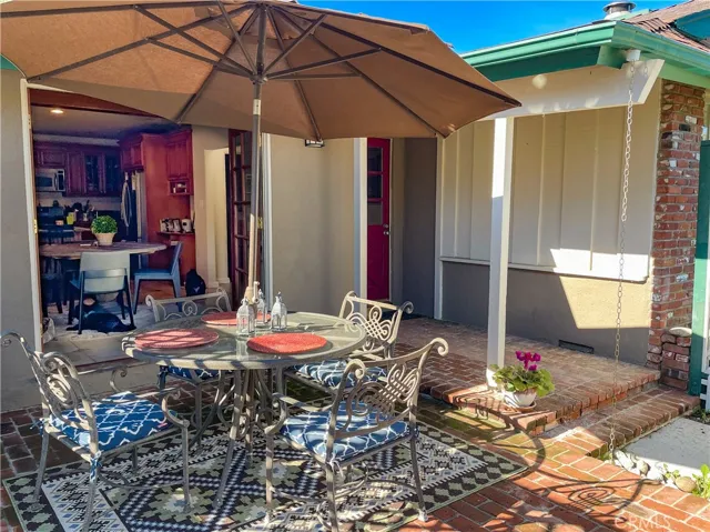 3769 Mound View, Studio City, California 91604