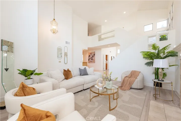 Living Room-- high ceilings