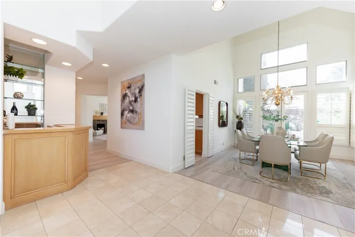 wet bar by the hallway