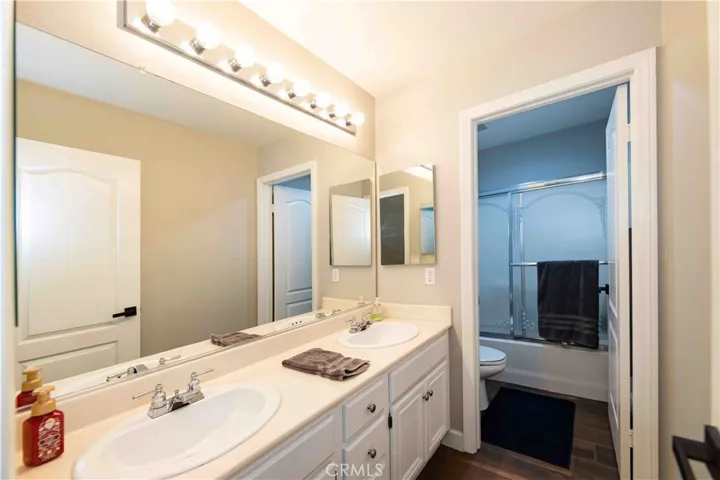 39687 Corte Gata, Murrieta, California 92562