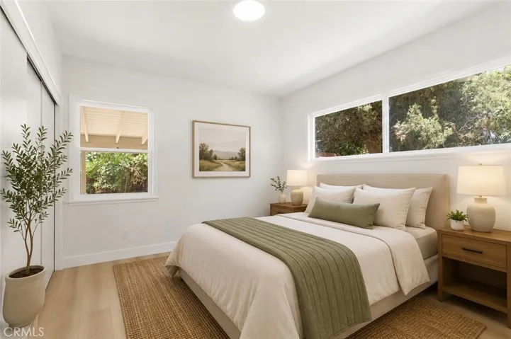 Virtually Staged bedroom room photo