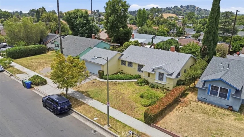 11251 Dronfield, Pacoima, California 91331