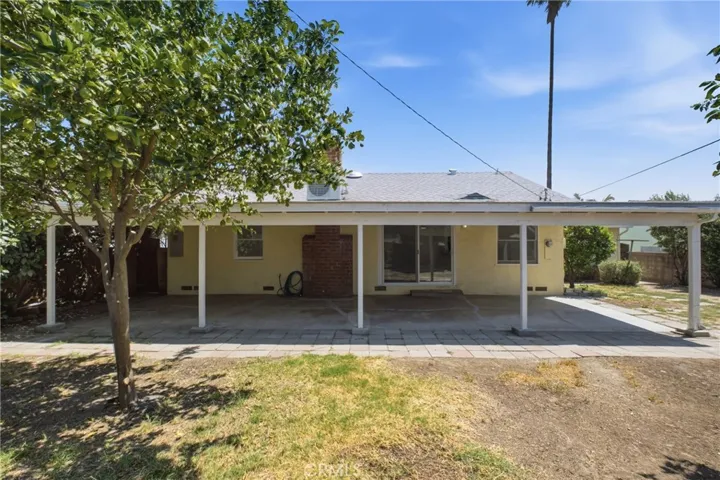 11251 Dronfield, Pacoima, California 91331