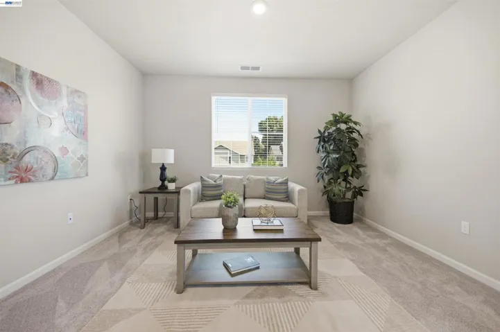 200 De Bord Dr, Tracy, California 95376