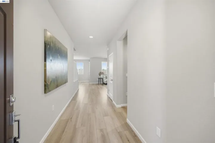 200 De Bord Dr, Tracy, California 95376