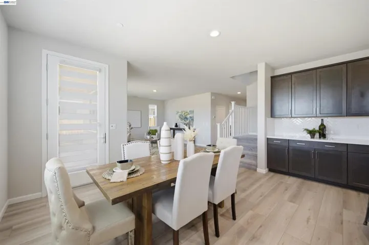 200 De Bord Dr, Tracy, California 95376