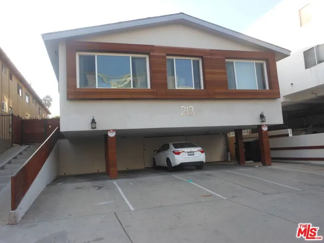 213 S Alexandria Avenue 9, Los Angeles, California 90004