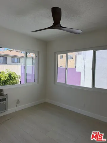 213 S Alexandria Avenue 9, Los Angeles, California 90004