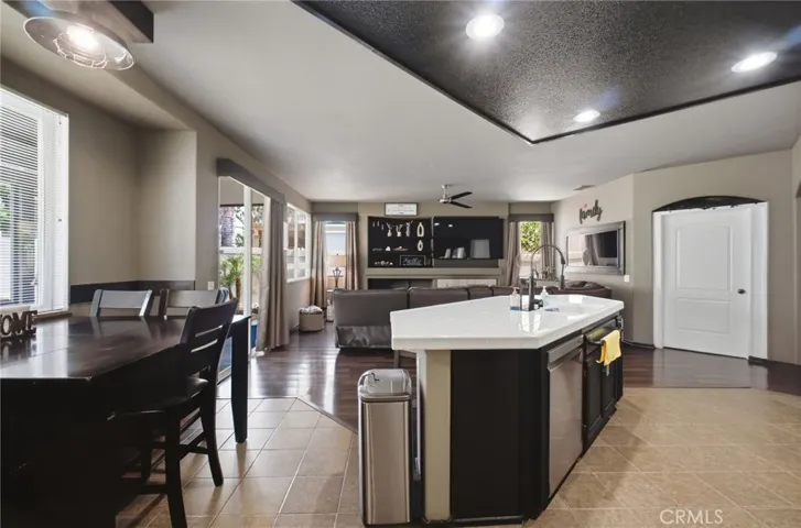 10 Villa Valtelena, Lake Elsinore, California 92532