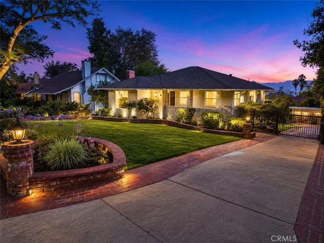 611 S Sunset Canyon, Burbank, California 91501