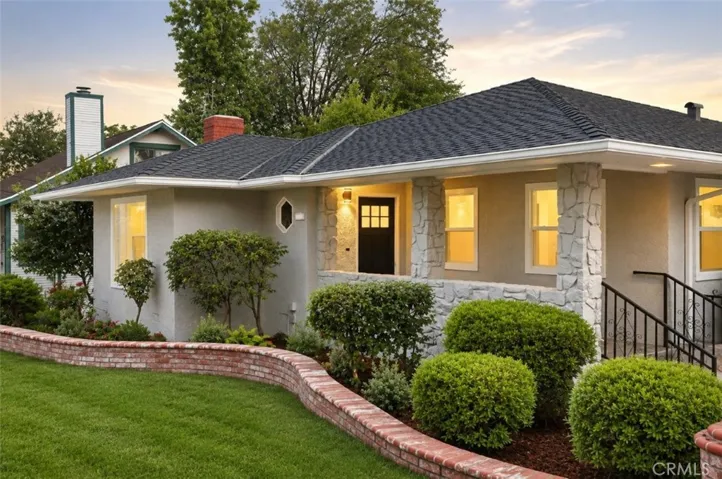 611 S Sunset Canyon, Burbank, California 91501