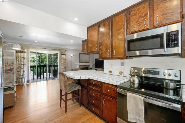 1743 Panda Way, Hayward, California 94541