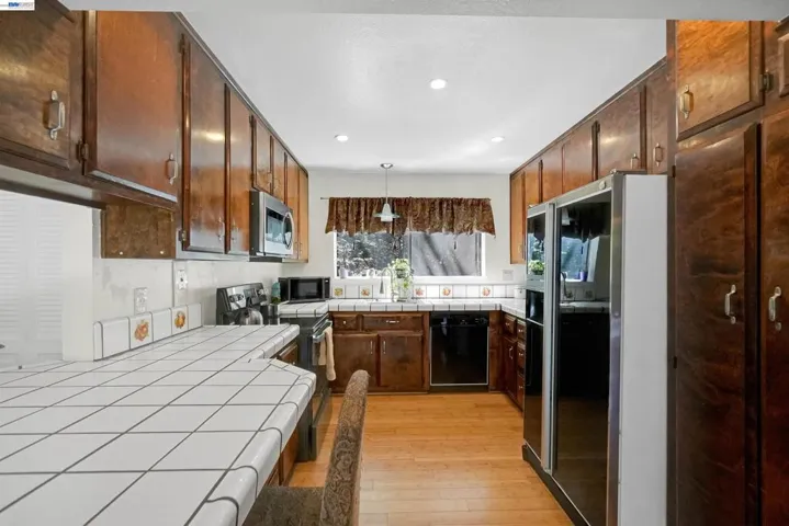 1743 Panda Way, Hayward, California 94541