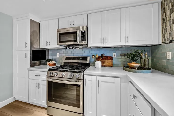 3506 Seahorn Circle, San Diego, California 92130