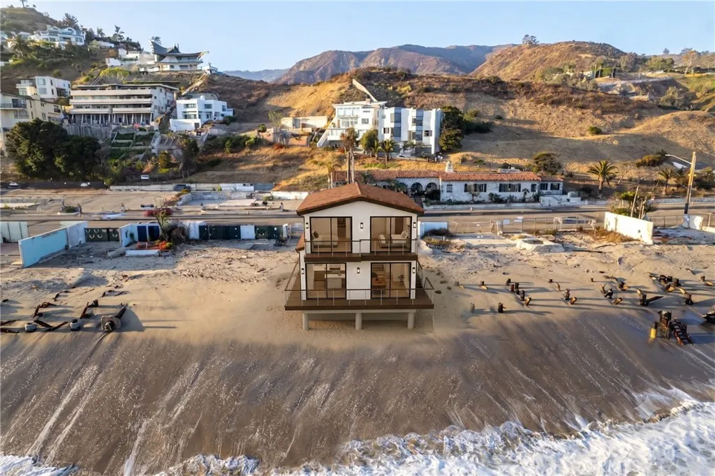 Architectural Rendering: Modern Mediterranean coastal design by Clear Architecture, part of the Santa Barbara-based Clear Group.